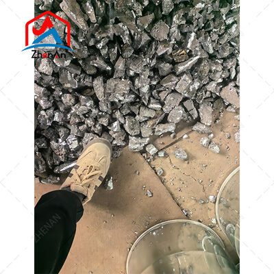 Briquette Fe Vanadi 60 Grade Màu Xám Đen Dùng Trong Sản Xuất Thép Đường Sắt Và Linh Kiện Máy Móc Hạng Nặng