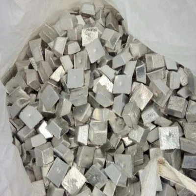 Thỏi Mg màu bạc sáng 99,98% cho các bộ phận máy bay