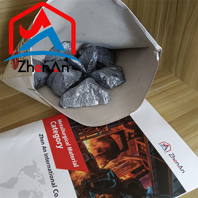 Sản xuất kim loại silic tinh khiết 98% -99,9% để sản xuất pin mặt trời